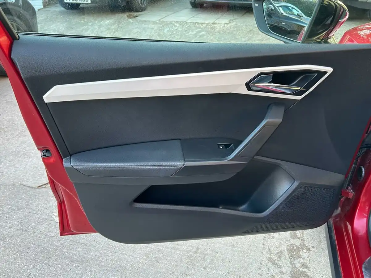 2019-seat-arona-10-tsi-xcellence-lux-dsg-big-20