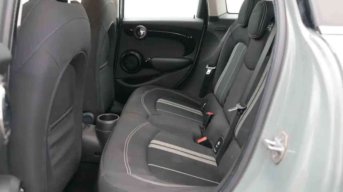 2018-mini-cooper-20-cooper-s-series-ii-ss-hatchback-5d-big-16