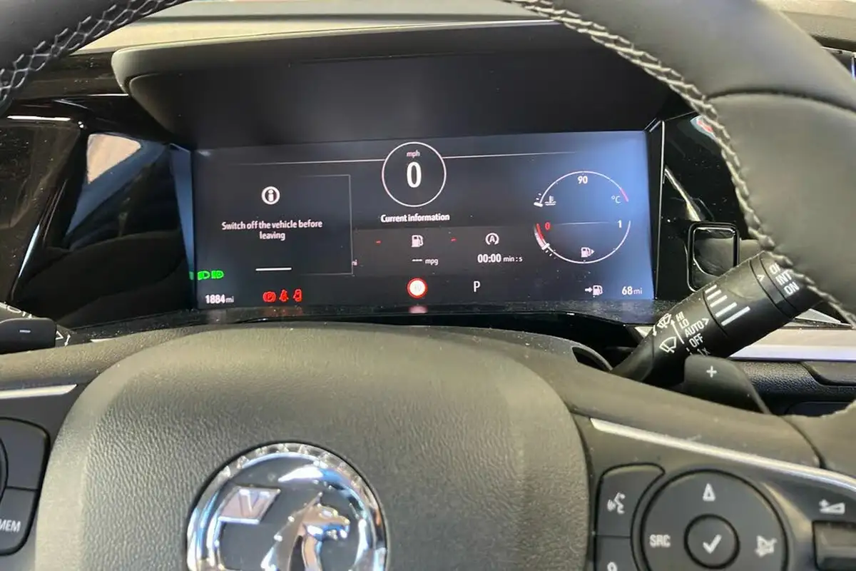2024-vauxhall-grandland-12-ultimate-136ps-hybrid-e-dct6-auto-big-20