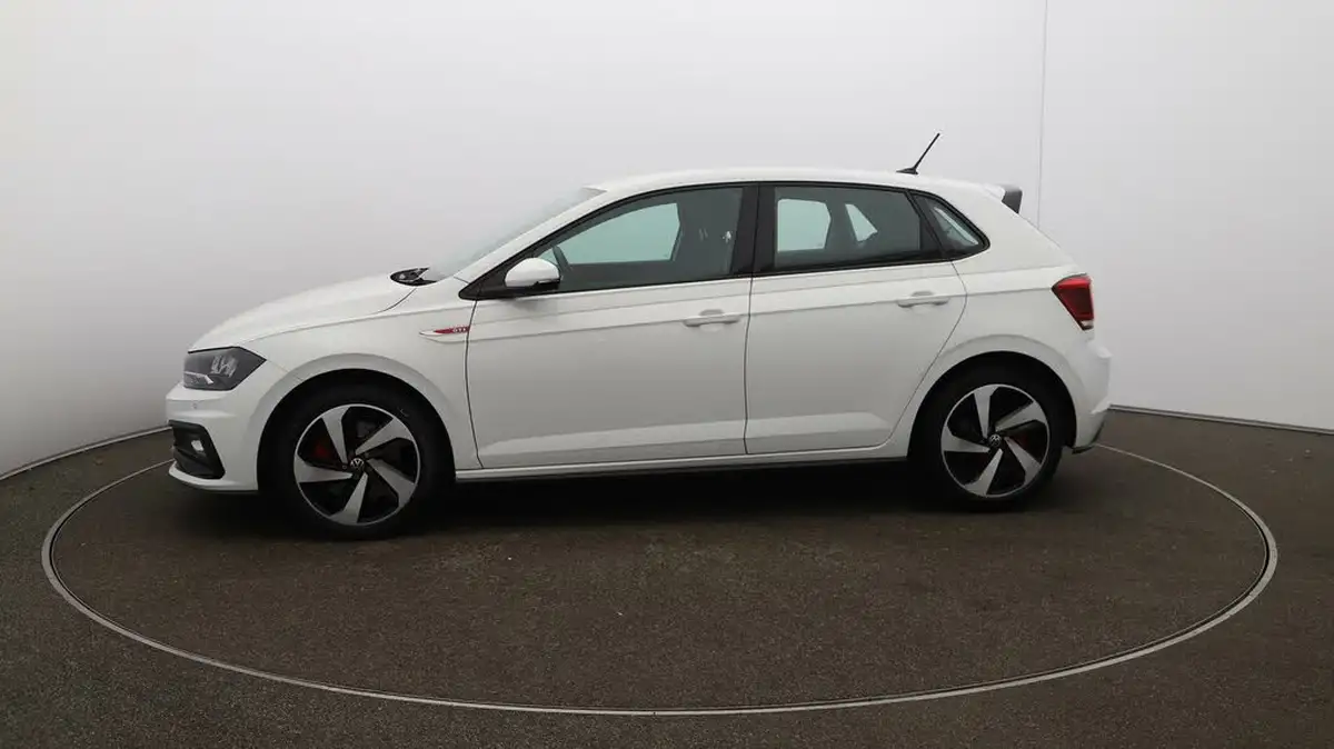 2021-volkswagen-polo-20-tsi-gti-big-57