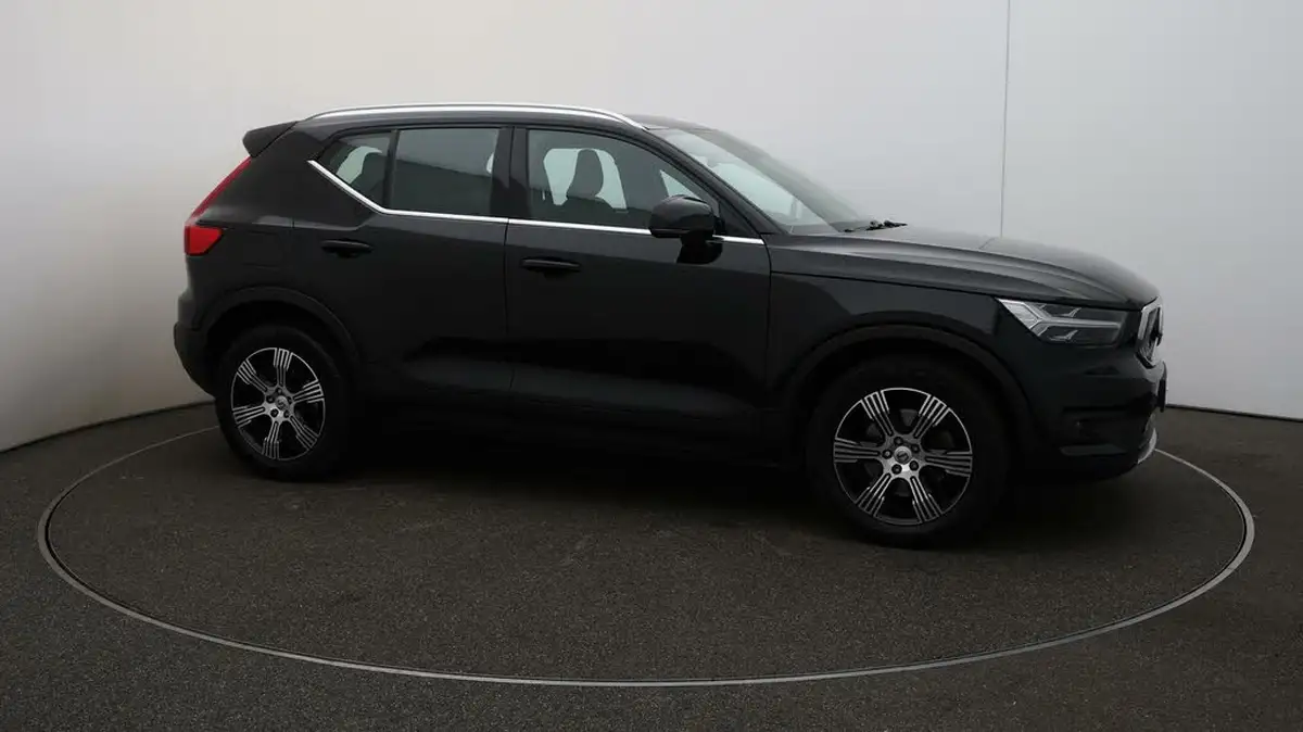 2021-volvo-xc40-20-b4-inscription-197bhp-geartronic-big-40