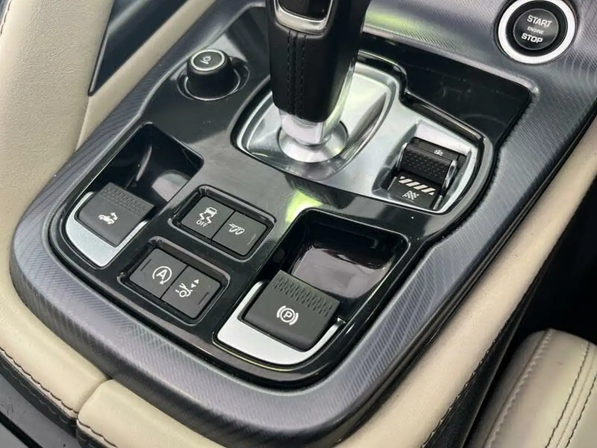 2017-jaguar-f-type-30-v6-sc-r-dynamic-380ps-awd-ss-convertible-auto-big-21