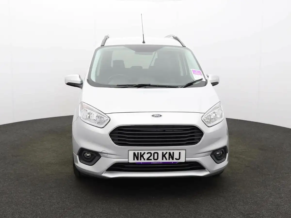 2020-ford-tourneo-courier-15tdci-titanium-big-1