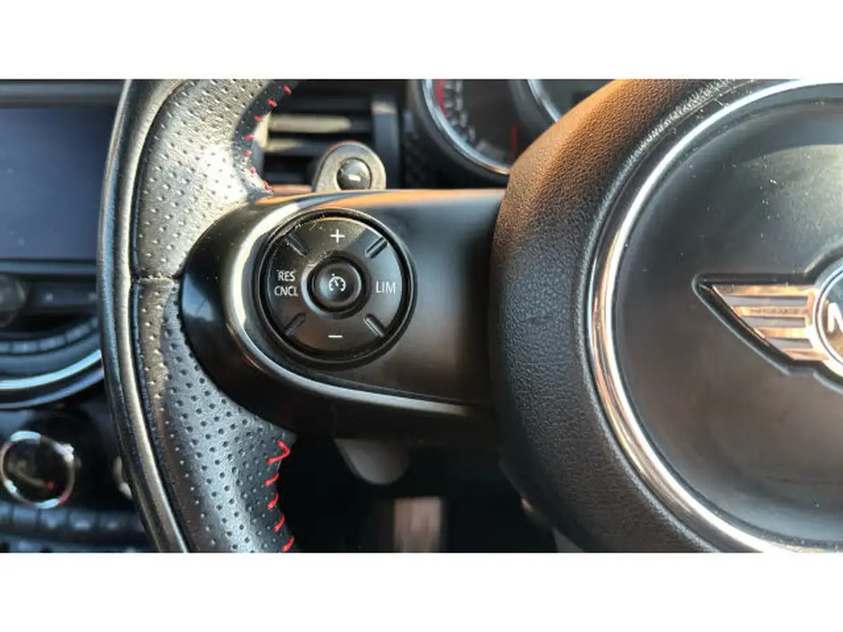 2018-mini-cooper-20-john-cooper-works-media-xlss-convertible-2d-auto-big-16