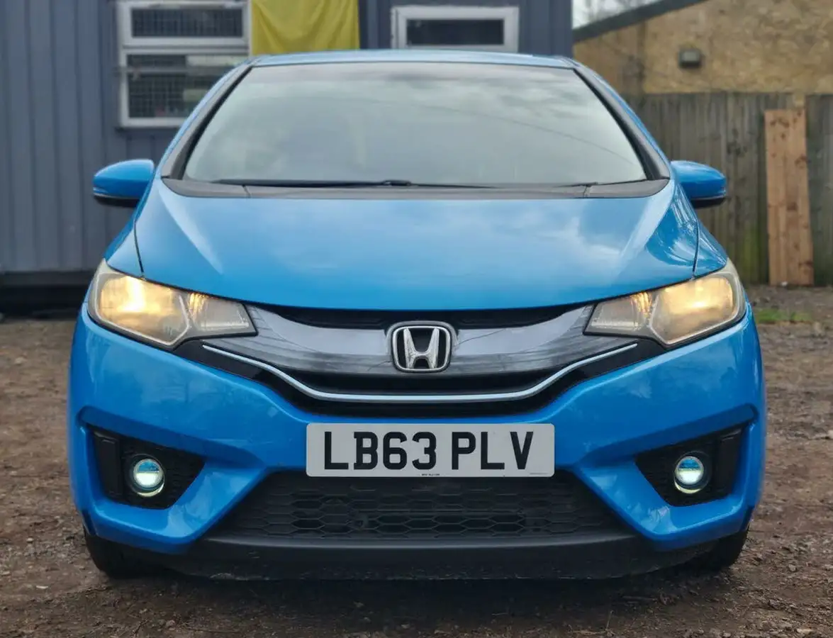 2014-honda-fit-hybrid-big-1