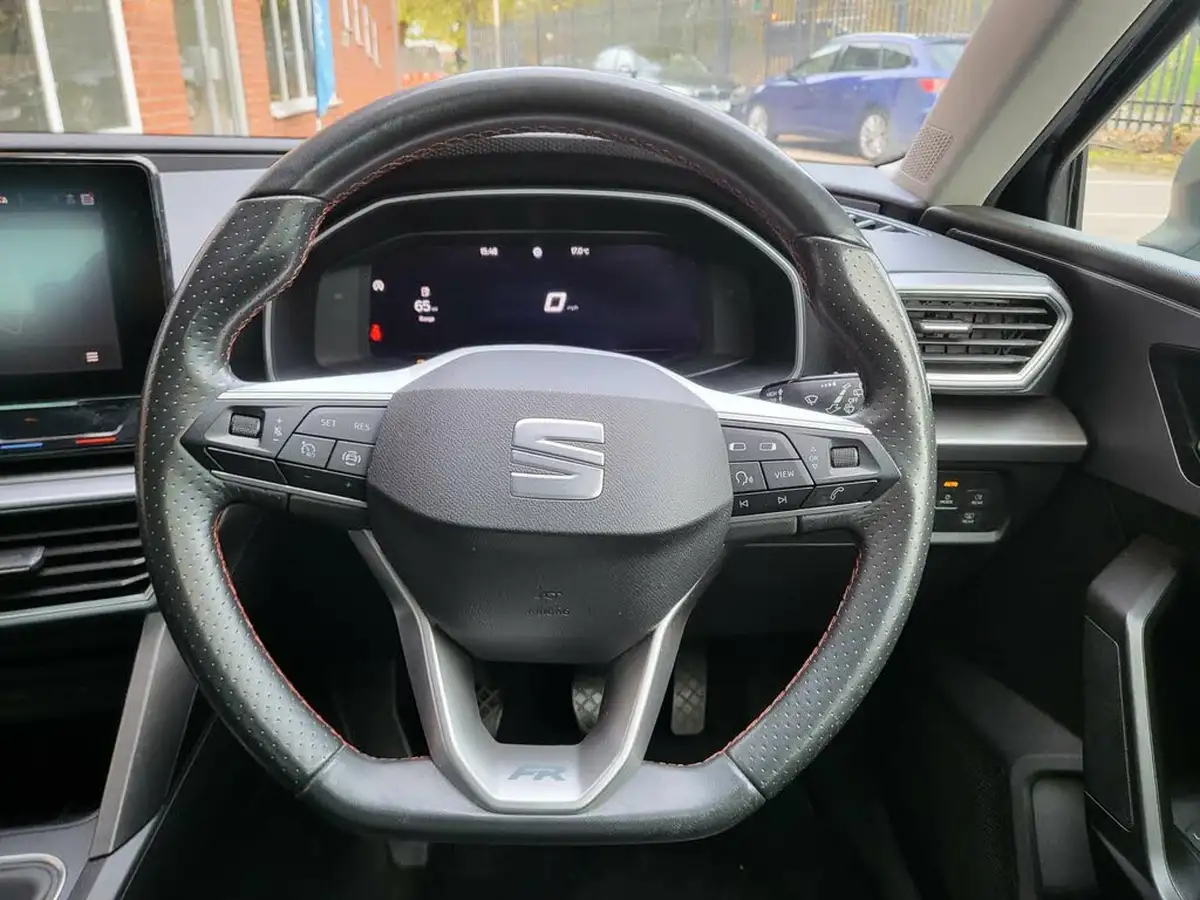2021-seat-leon-15-tsi-evo-fr-130ps-hatchback-big-11
