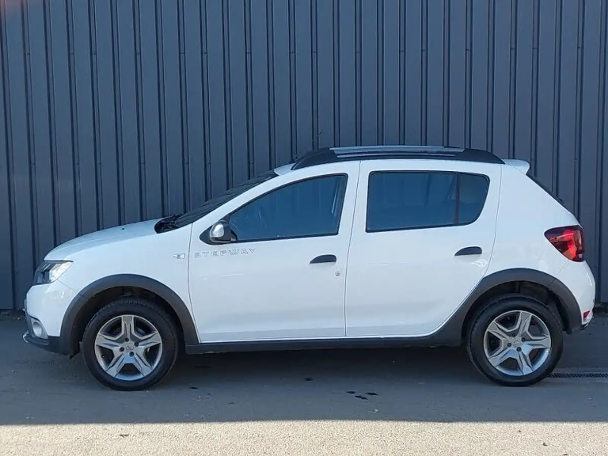 2021-dacia-sandero-stepway-09-tce-comfort-big-3