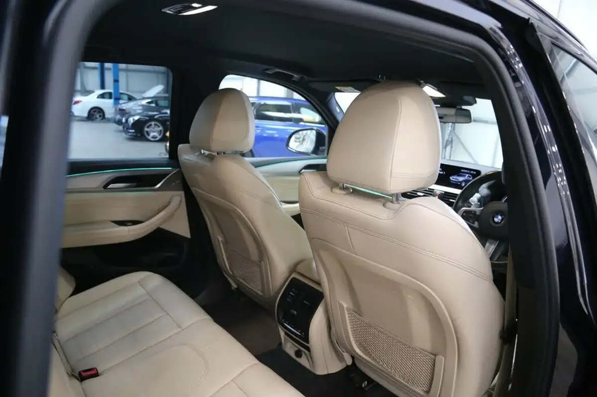 2018-bmw-x3-30-m40i-big-28