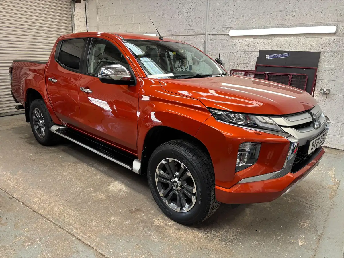 2021-mitsubishi-l200-22di-d-warrior-big-0