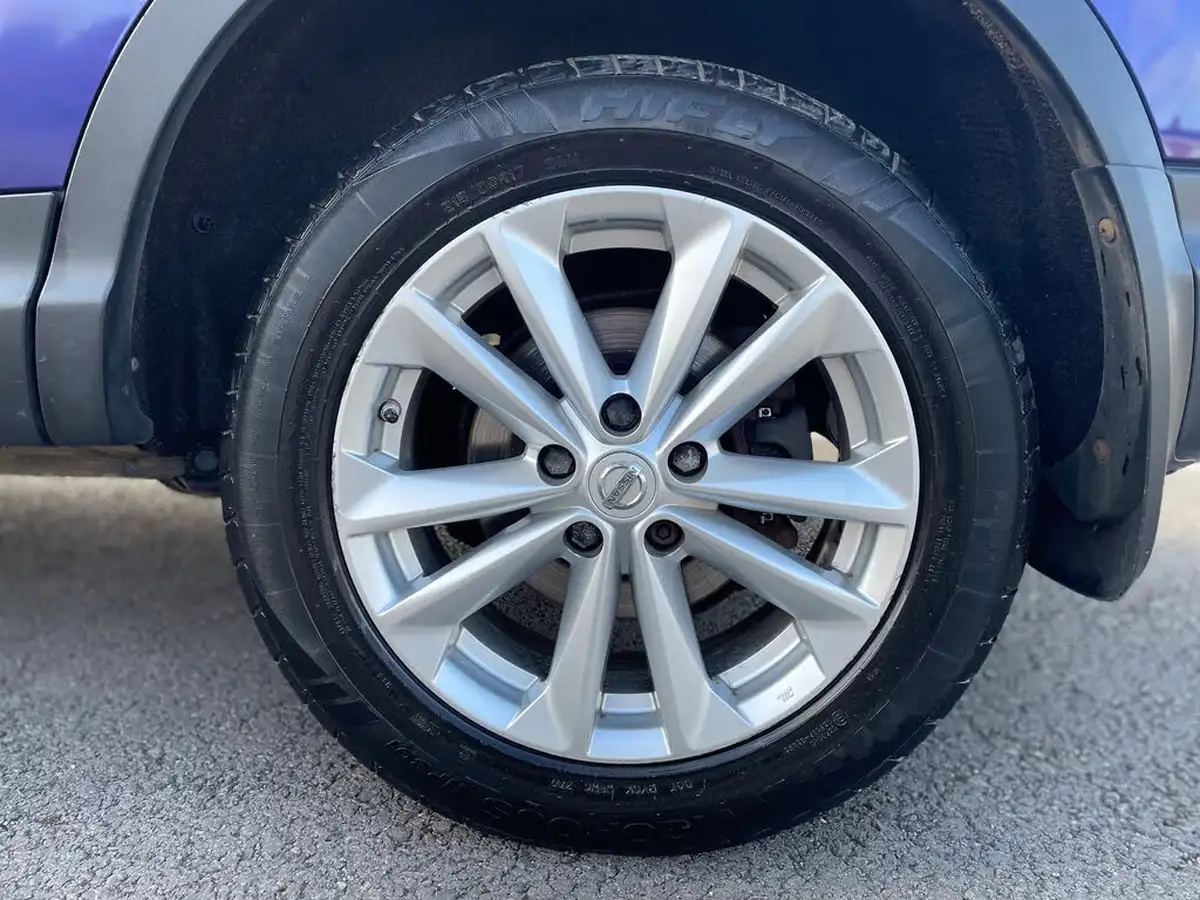2015-nissan-qashqai-15dci-acenta-big-18