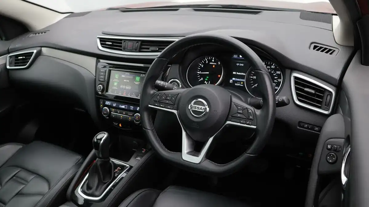 2021-nissan-qashqai-13-dig-t-n-motion-160ps-auto-big-9