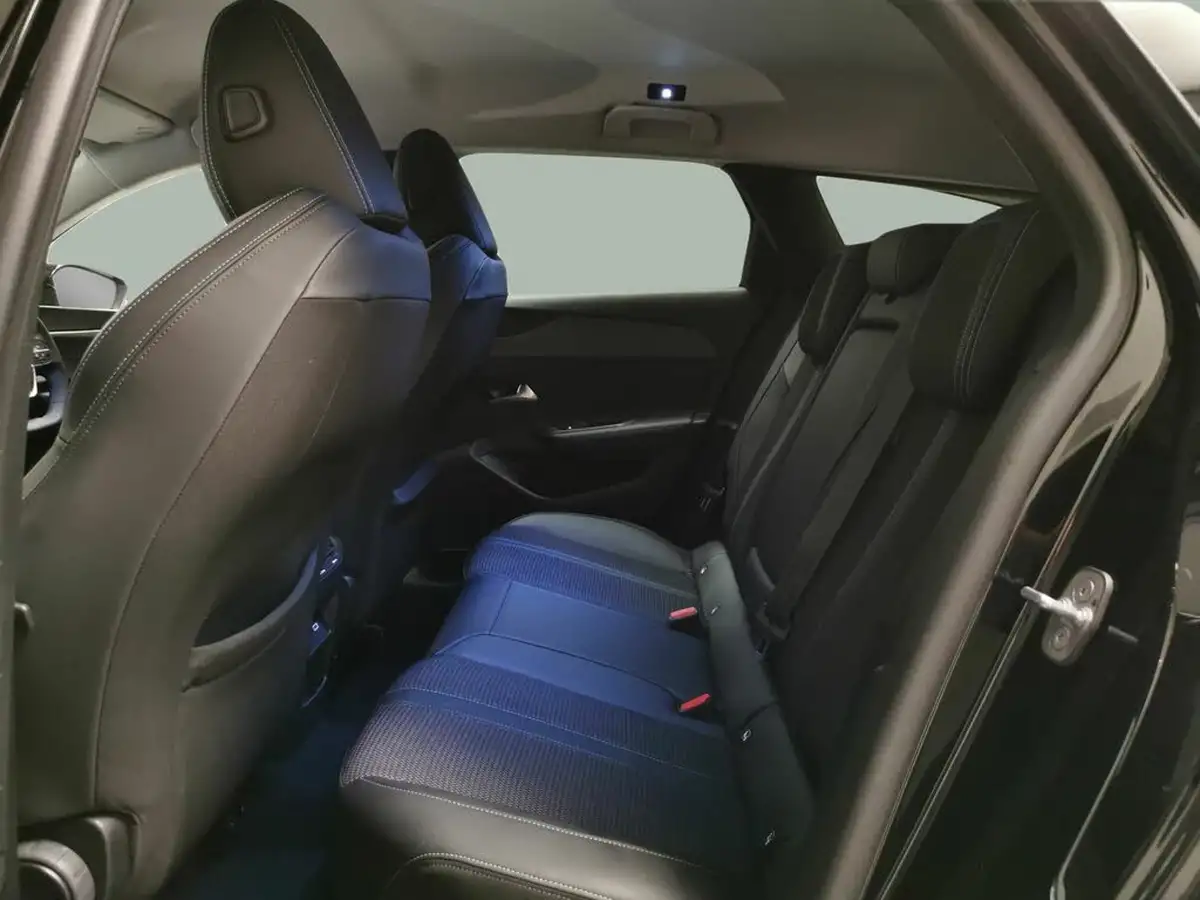 2023-peugeot-308-sw-12-puretech-allure-premium-130ps-big-24