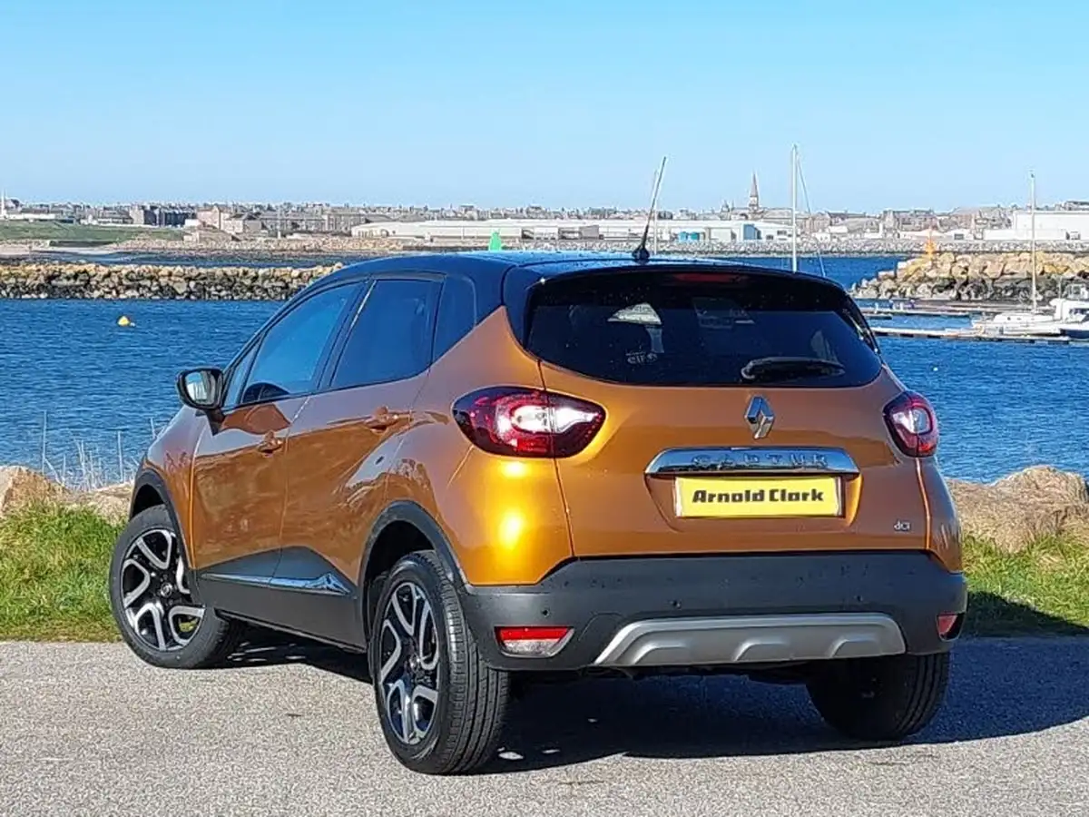 2017-renault-captur-15dci-dynamique-s-nav-90bhp-energy-ss-big-1