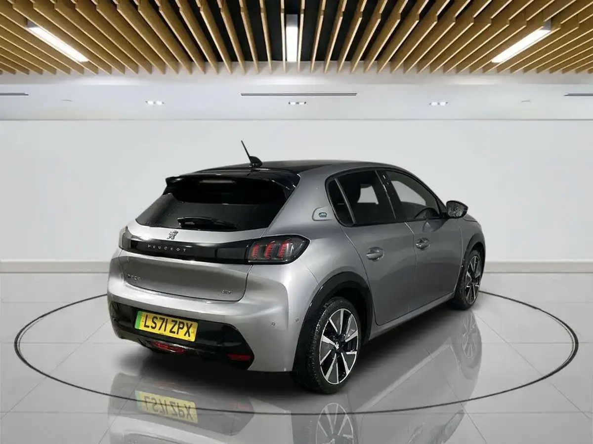 2021-peugeot-208-e-gt-50kwh-big-7