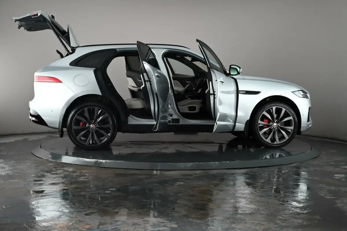 2016-jaguar-f-pace-30td-1st-edition-big-61