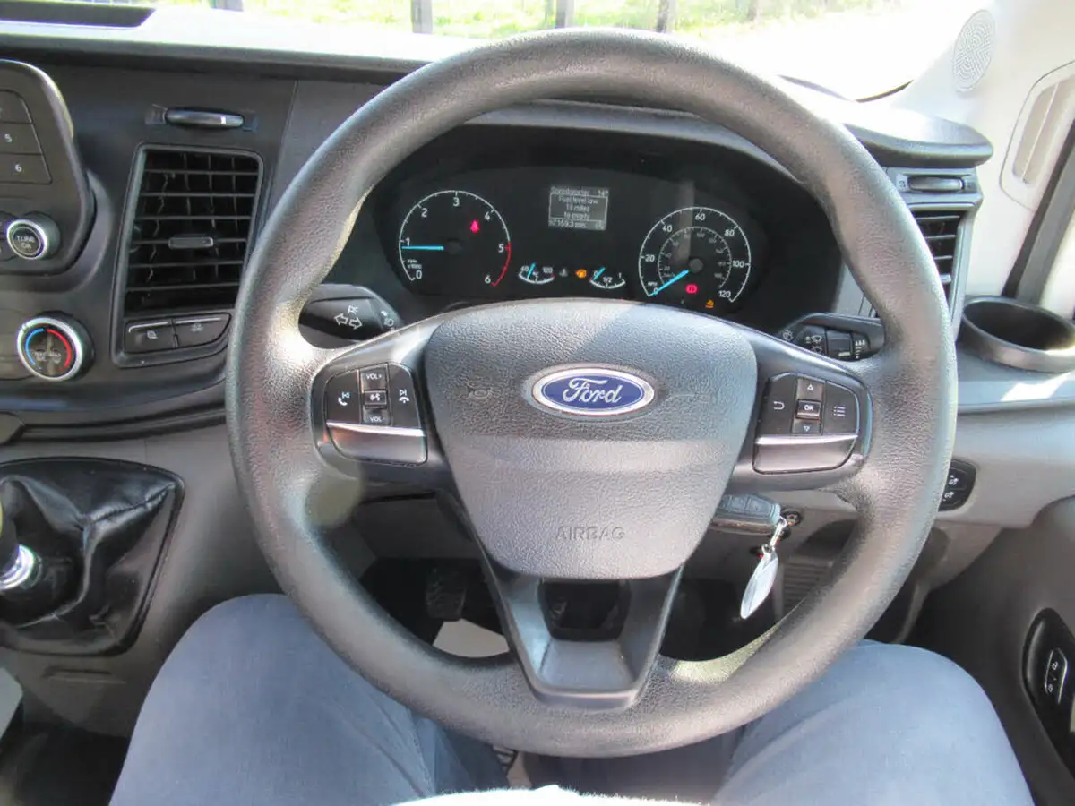 2021-ford-transit-20tdci-350-l3h1-leader-130pseu6dt-rwd-cab-big-21