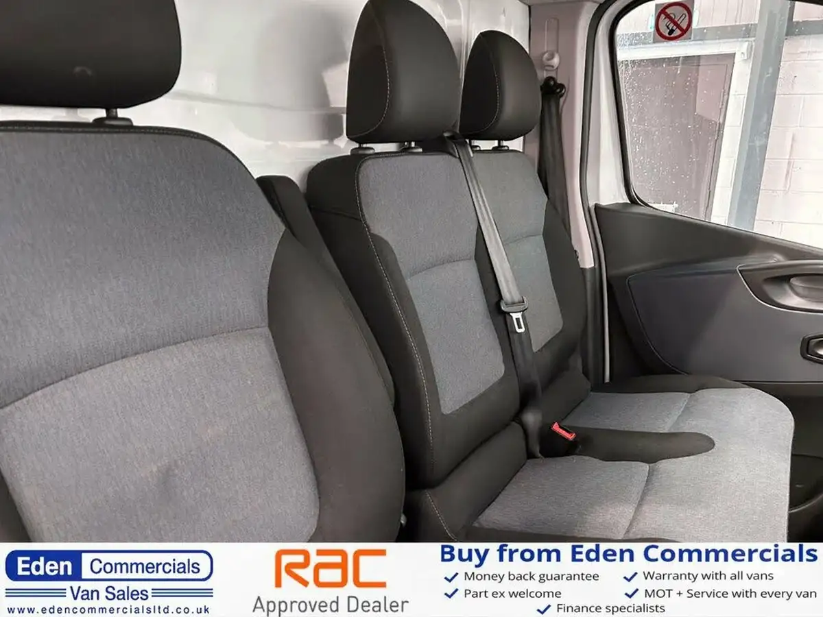 2016-vauxhall-vivaro-16cdti-2900-ecoflex-l1h1-90ps-panel-van-big-16