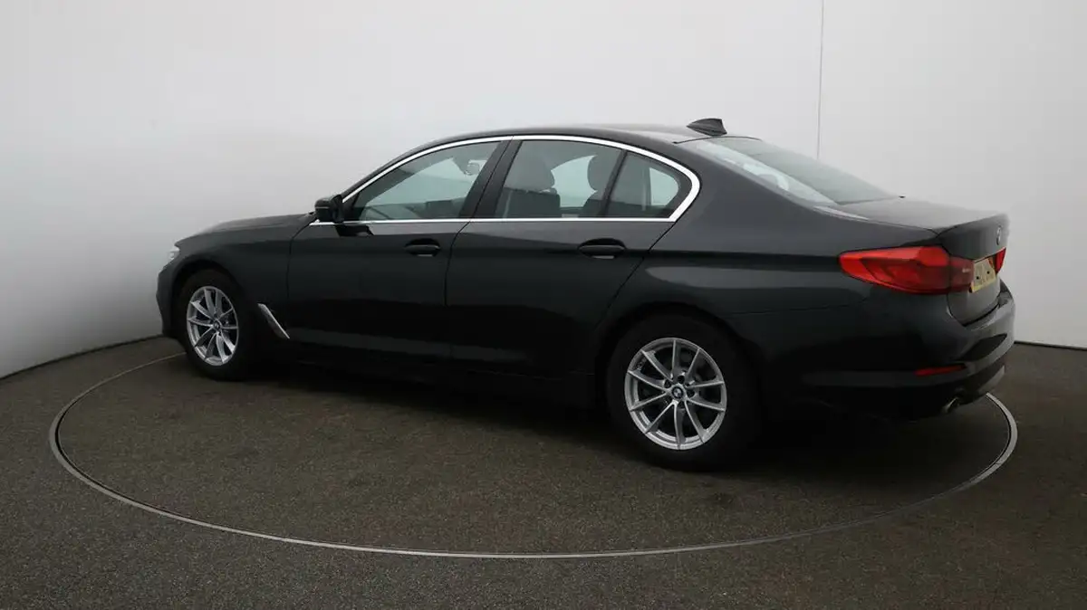 2020-bmw-5-series-20td-520d-se-190ps-saloon-4d-big-29