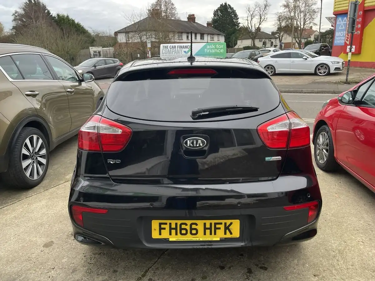 2017-kia-rio-125-se-big-4