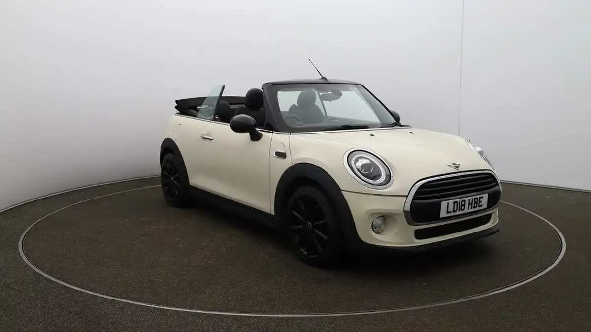 2018-mini-cooper-15-cooper-series-ii-ss-convertible-2d-big-36