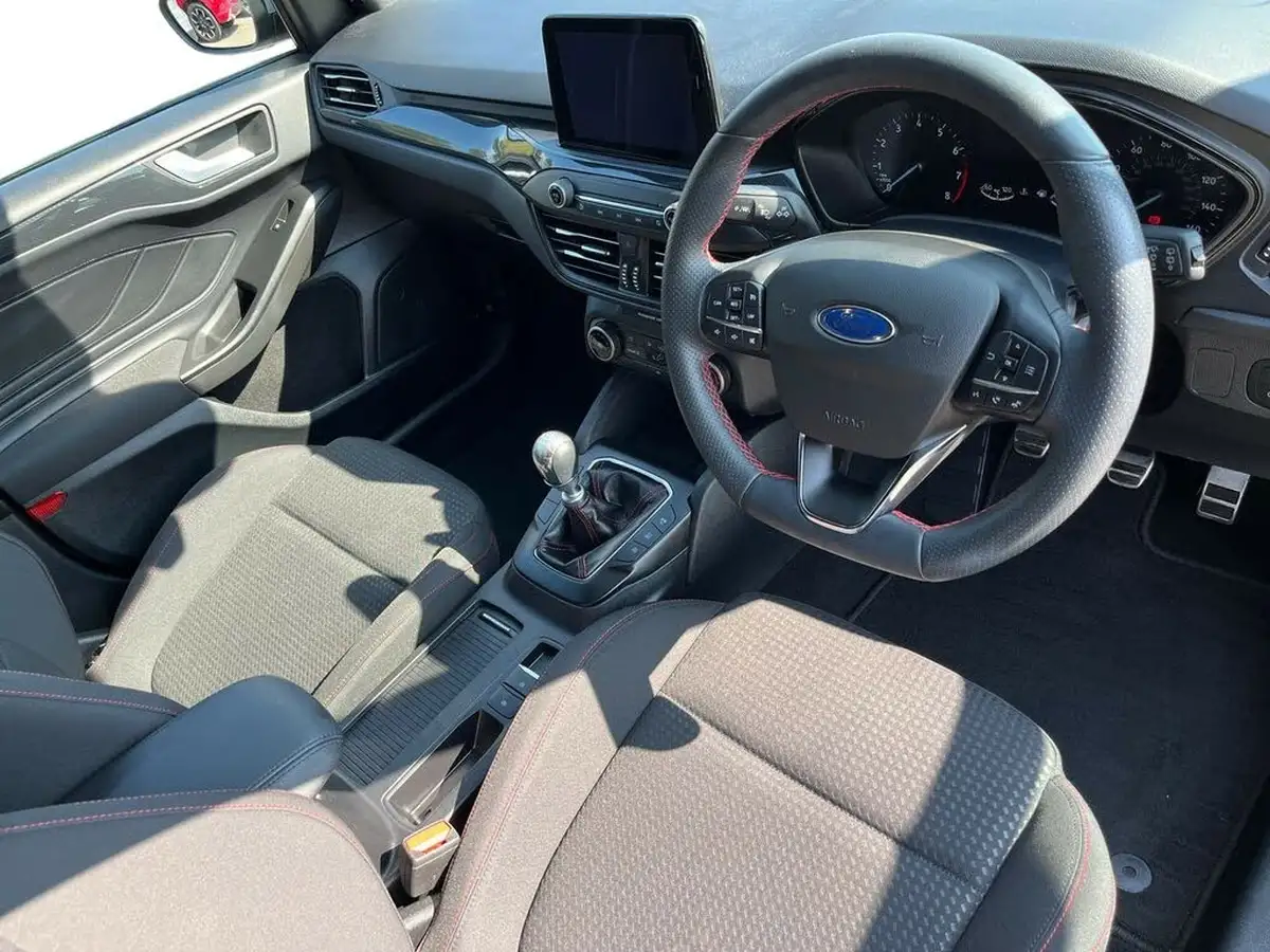 2021-ford-focus-10t-st-line-edition-125ps-hybrid-mhev-hatchback-big-4
