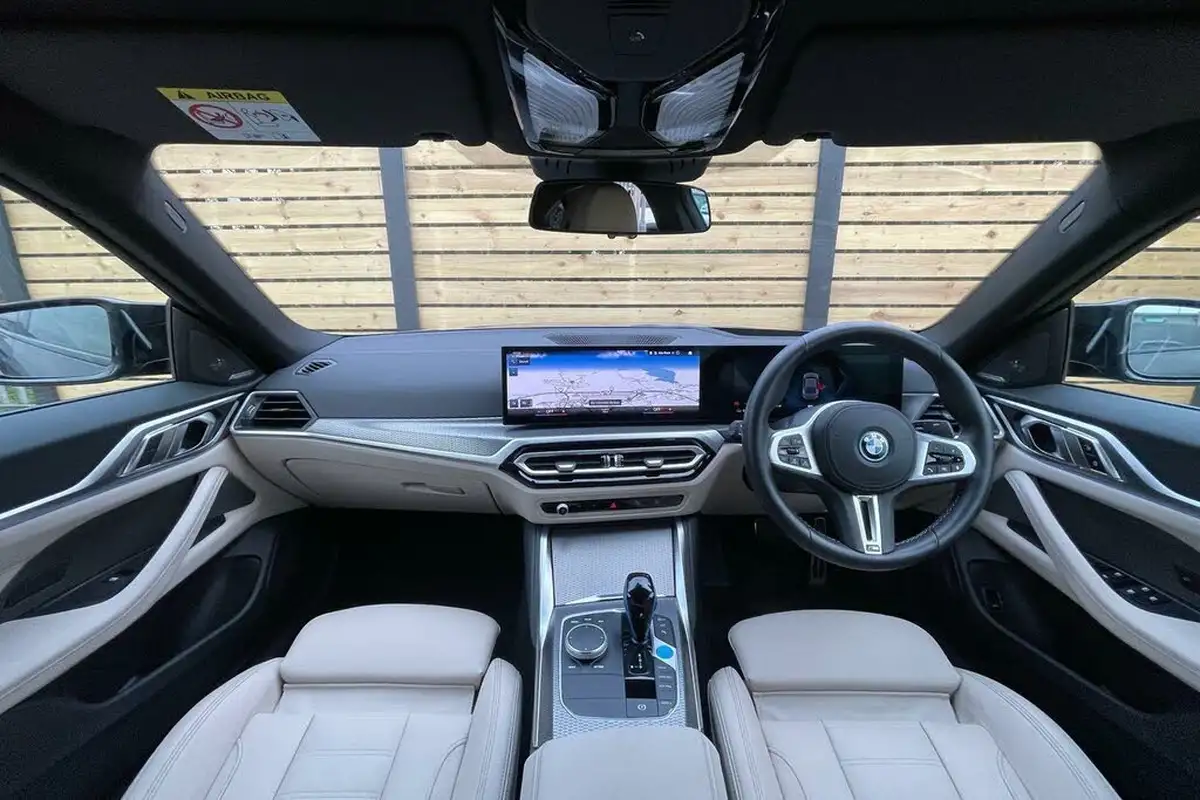 2022-bmw-i4-e-m50-big-2