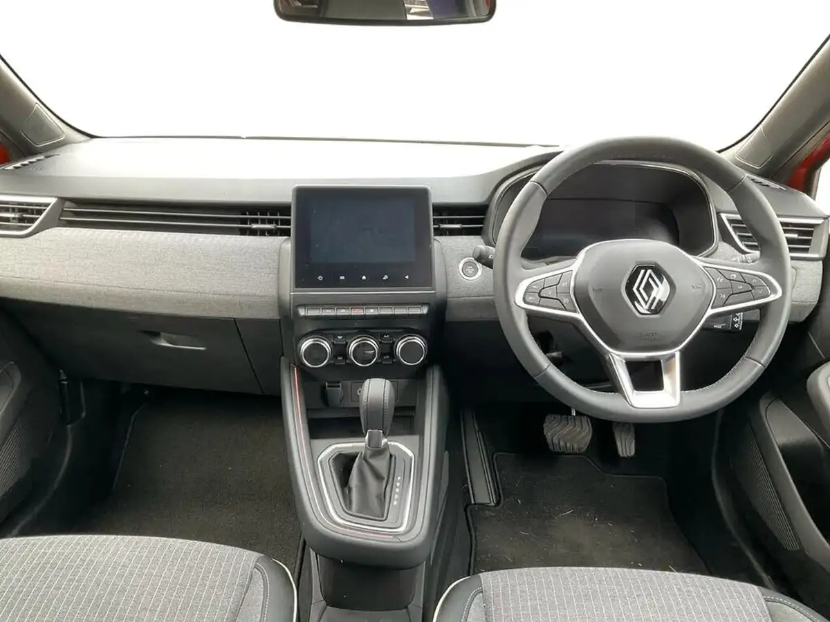 2024-renault-clio-16-techno-big-9