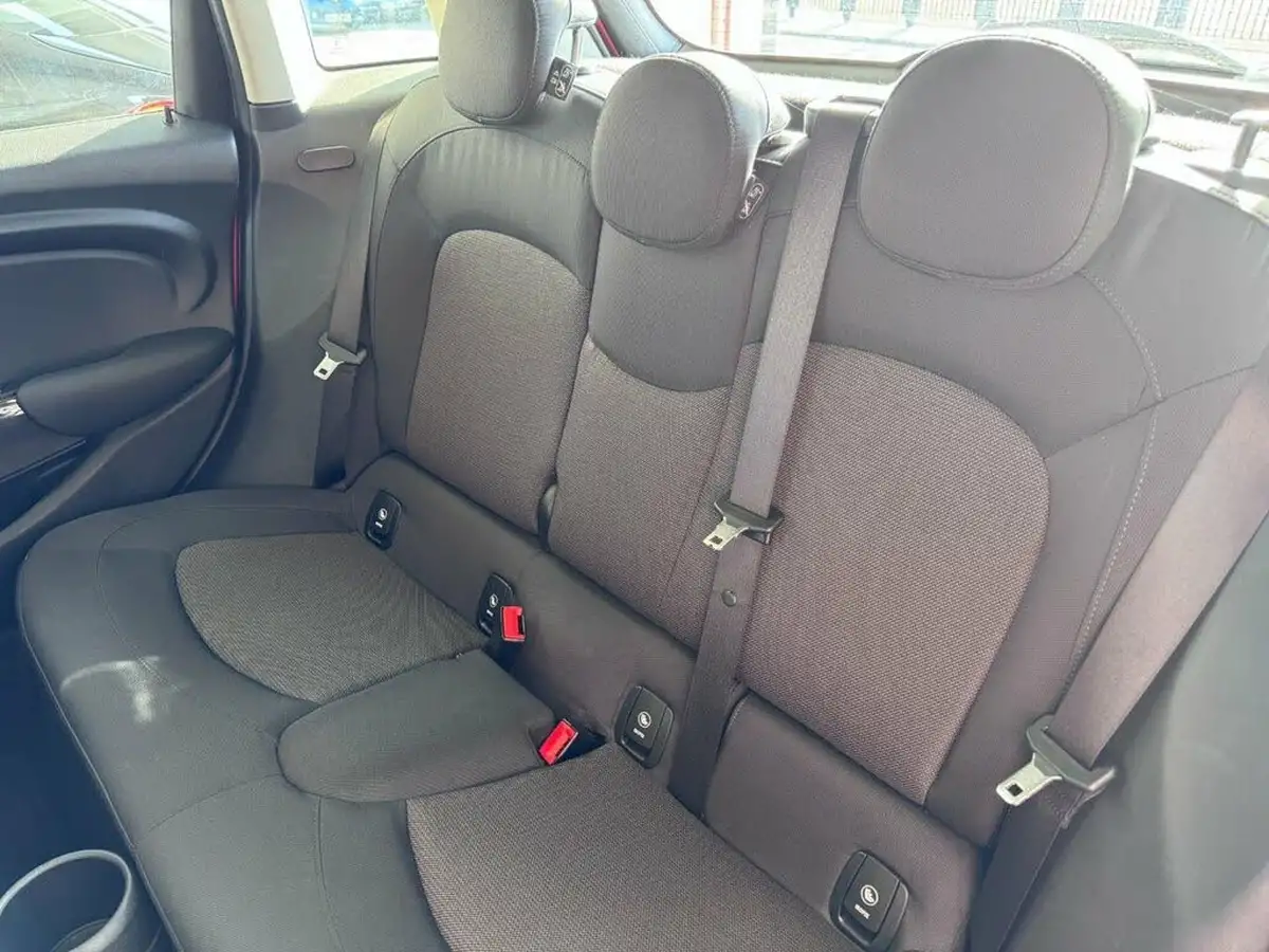 2019-mini-cooper-15-cooper-classic-hatchback-5d-big-28