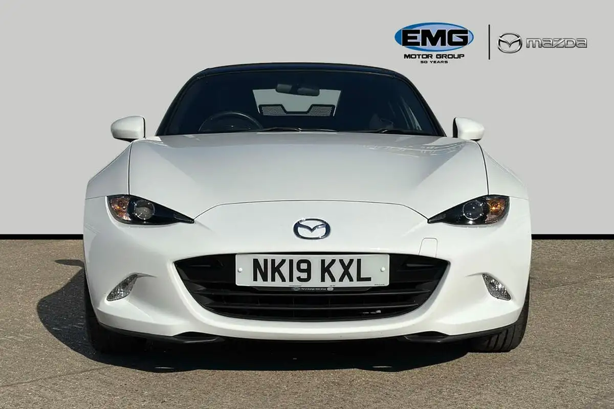 2019-mazda-mx-5-15-se-big-1