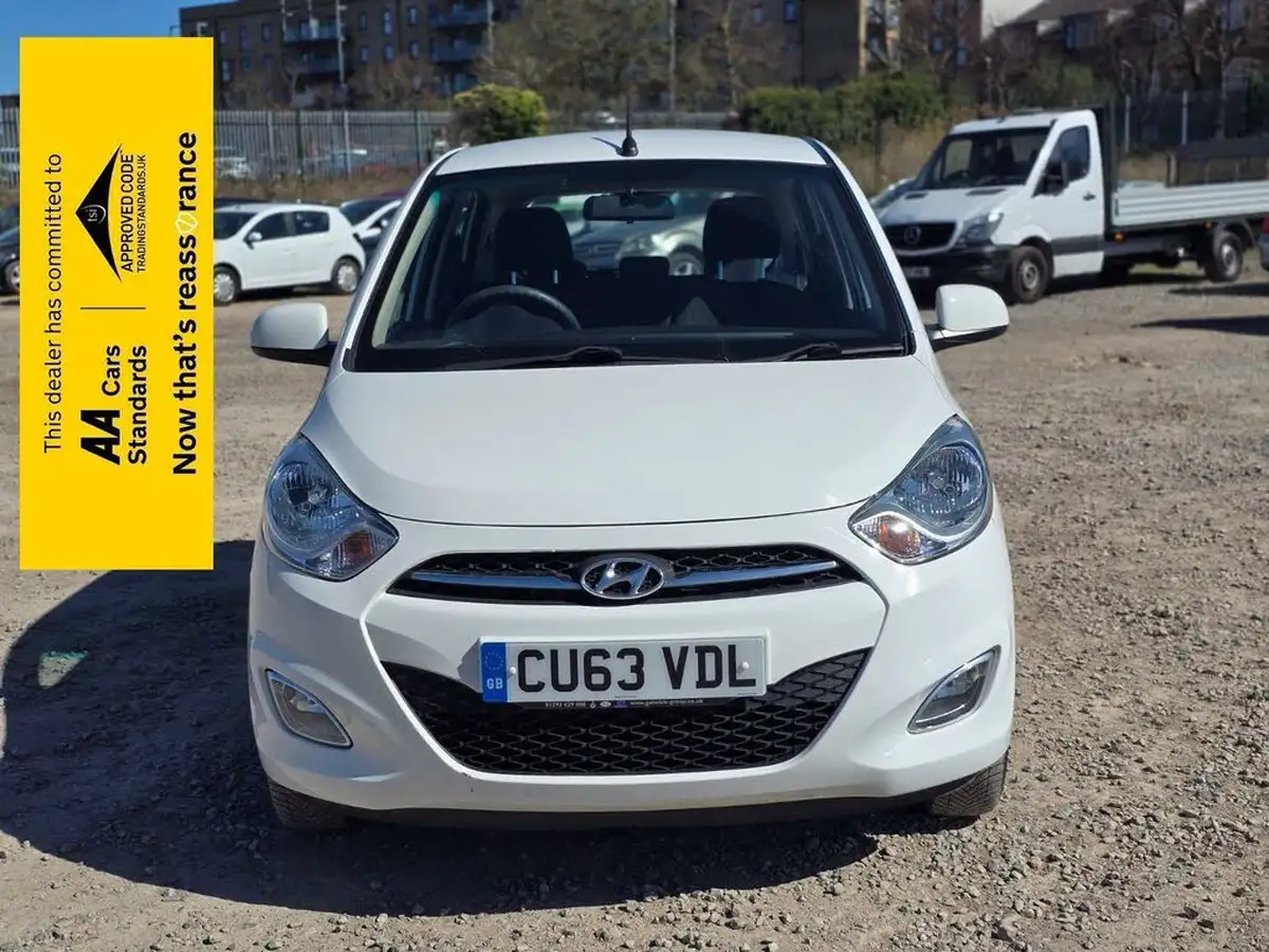 2013-hyundai-i10-12-active-auto-big-1