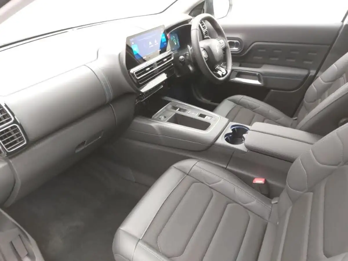 2024-citroen-c5-aircross-16-puretech-max-big-4