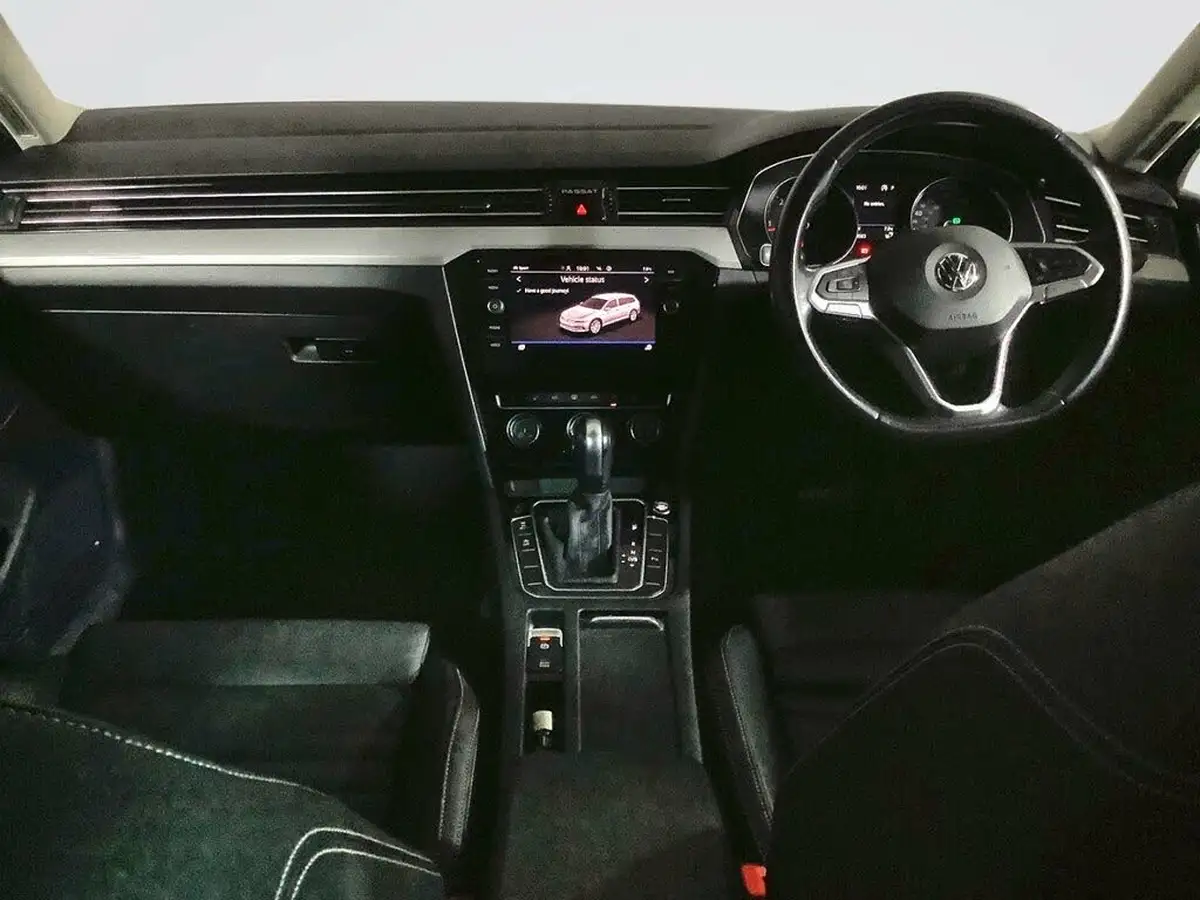 2020-volkswagen-passat-16tdi-sel-estate-5d-big-1