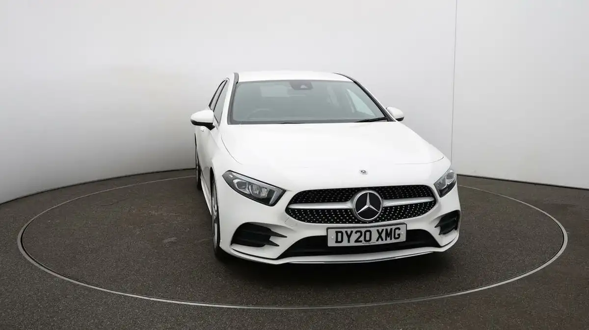 2020-mercedes-benz-a-class-13-a200-amg-line-saloon-4d-big-32