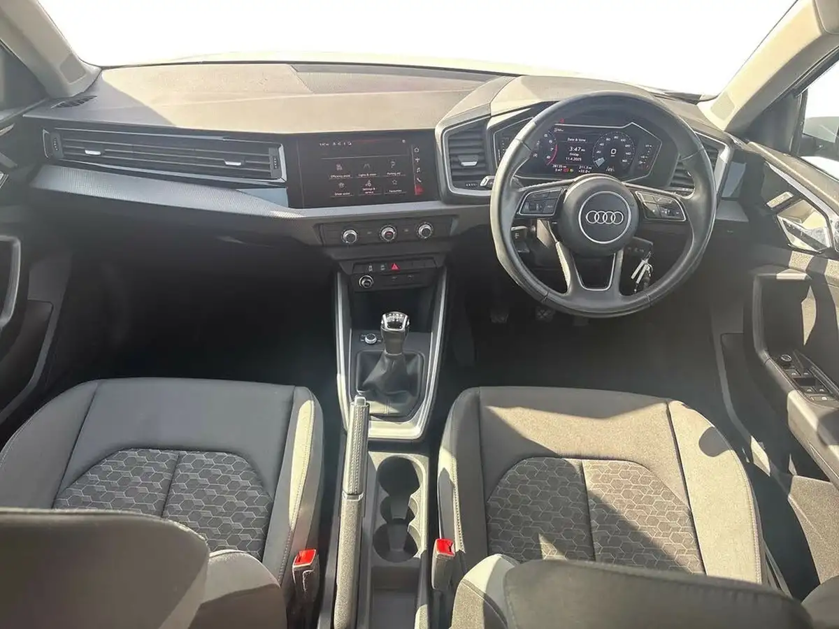 2021-audi-a1-10-25-tfsi-sport-big-5