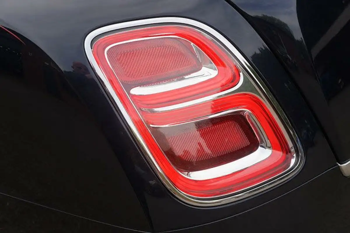 2019-bentley-mulsanne-big-57