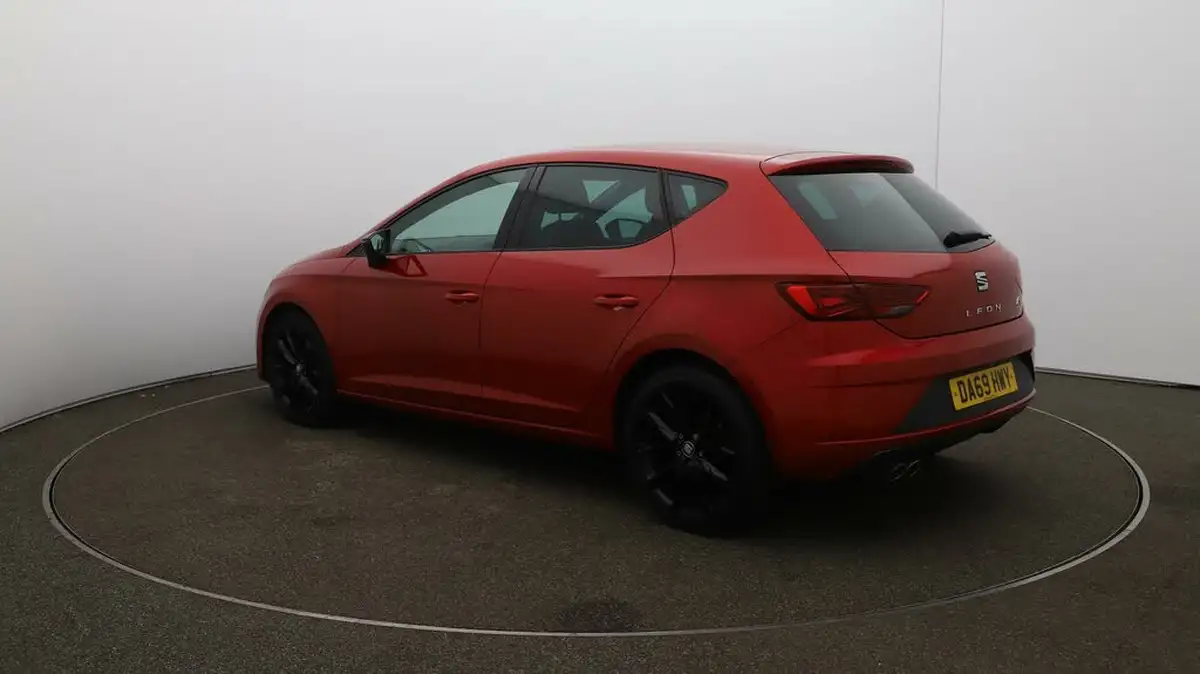 2019-seat-leon-15-tsi-evo-fr-black-edition-150ps-hatchback-dsg-big-55