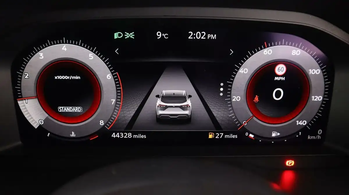2022-nissan-qashqai-13-dig-t-n-connecta-140ps-big-10