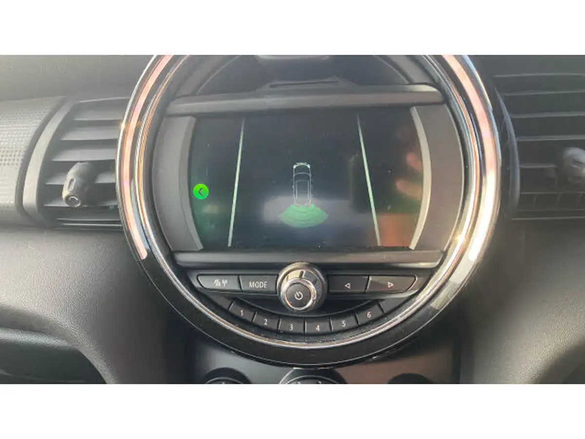 2019-mini-cooper-15-cooper-classic-hatchback-5d-big-48