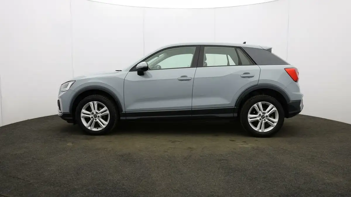 2021-audi-q2-15-35-tfsi-sport-s-tronic-big-3