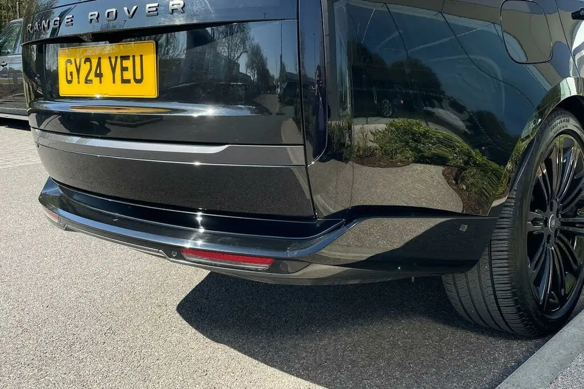 2024-land-rover-range-rover-30-d350-autobiography-big-24