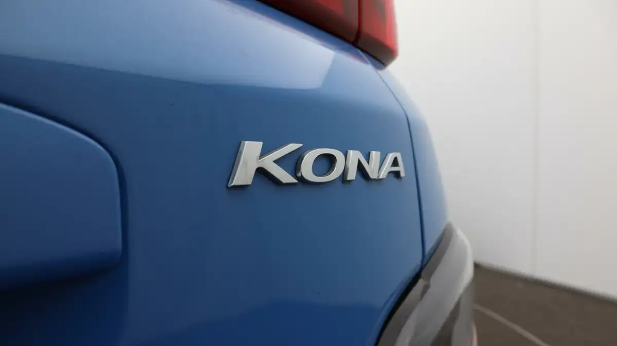 2021-hyundai-kona-e-premium-204ps-64kwh-7kw-obc-big-23