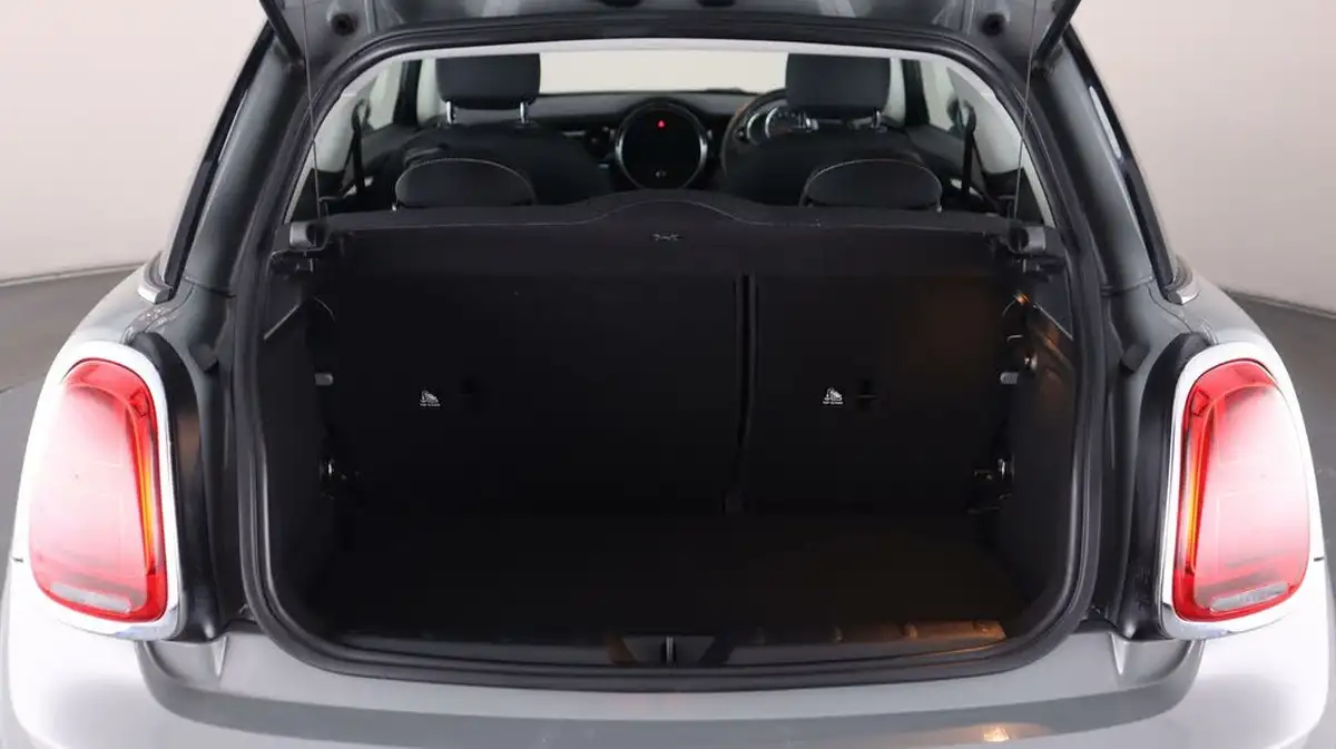2022-mini-cooper-15-one-classic-3d-auto-big-16