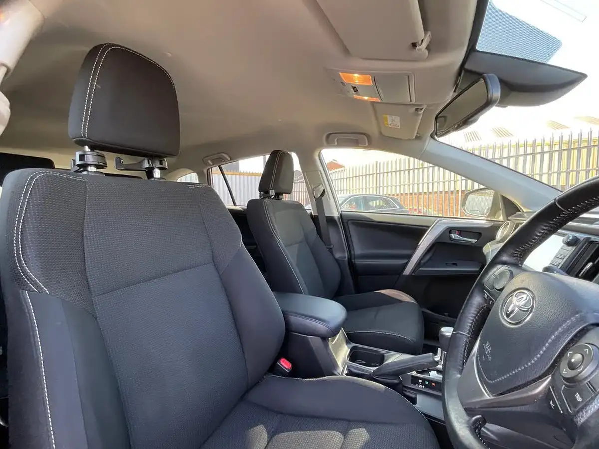 2018-toyota-rav4-25-vvt-i-icon-194bhp-2494cc-big-7