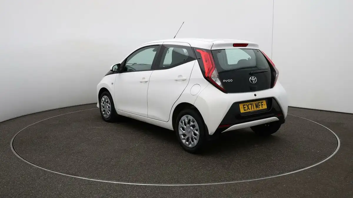2021-toyota-aygo-10-vvt-i-x-play-tss-big-54