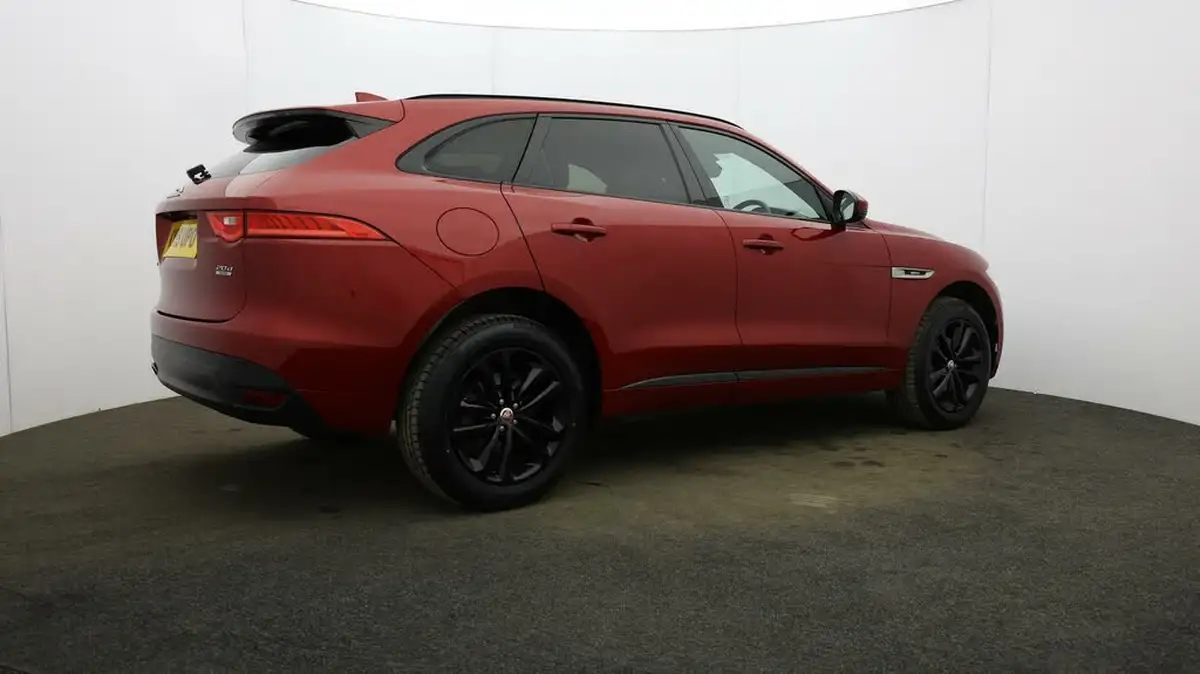 2019-jaguar-f-pace-20-i4d-r-sport-180ps-ss-auto-big-48