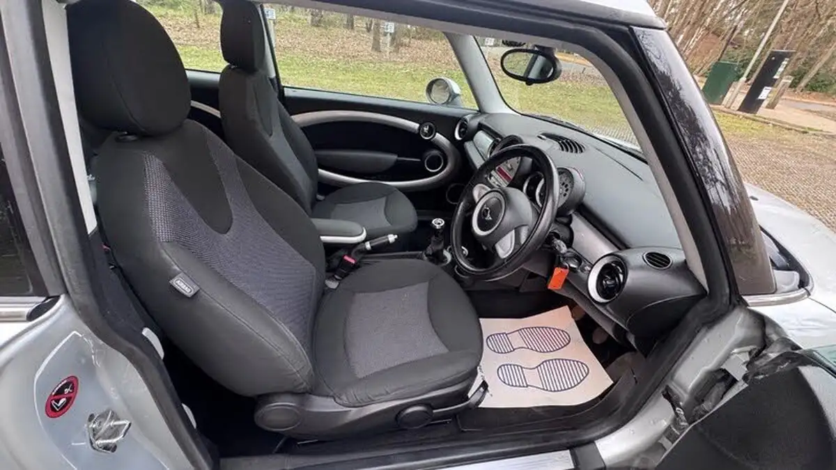 2008-mini-clubman-16td-cooper-d-110bhp-big-1