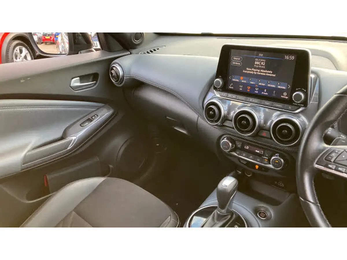 2021-nissan-juke-10-dig-t-tekna-dct-big-13
