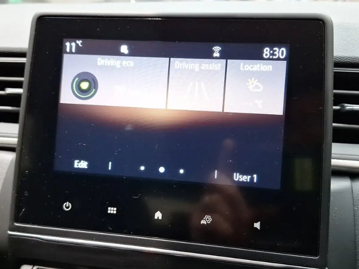 2021-renault-captur-13-tce-iconic-edition-edc-auto-big-12