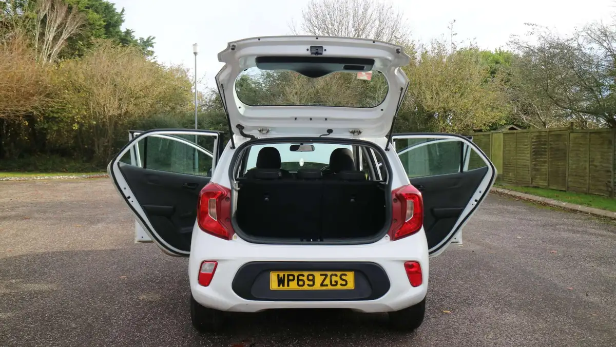 2019-kia-picanto-10-1-isg-adap-big-43