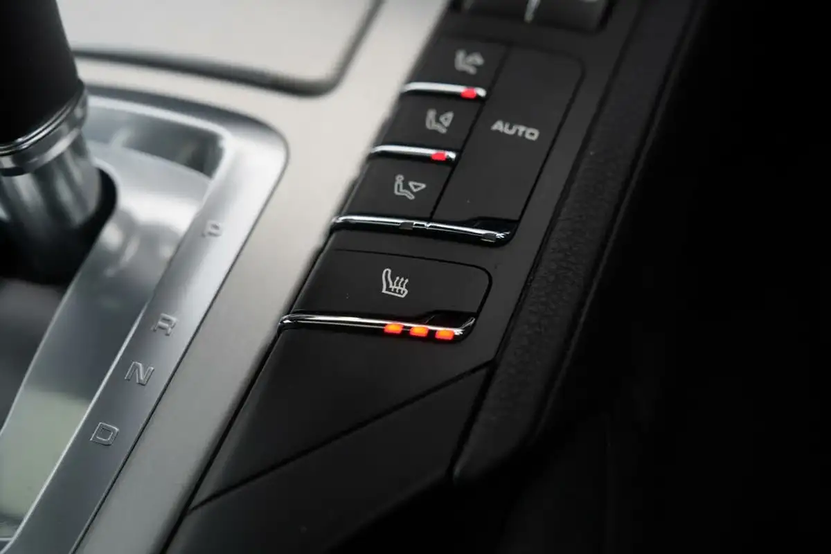 2017-porsche-cayenne-30-s-e-hybrid-platinum-edition-big-31